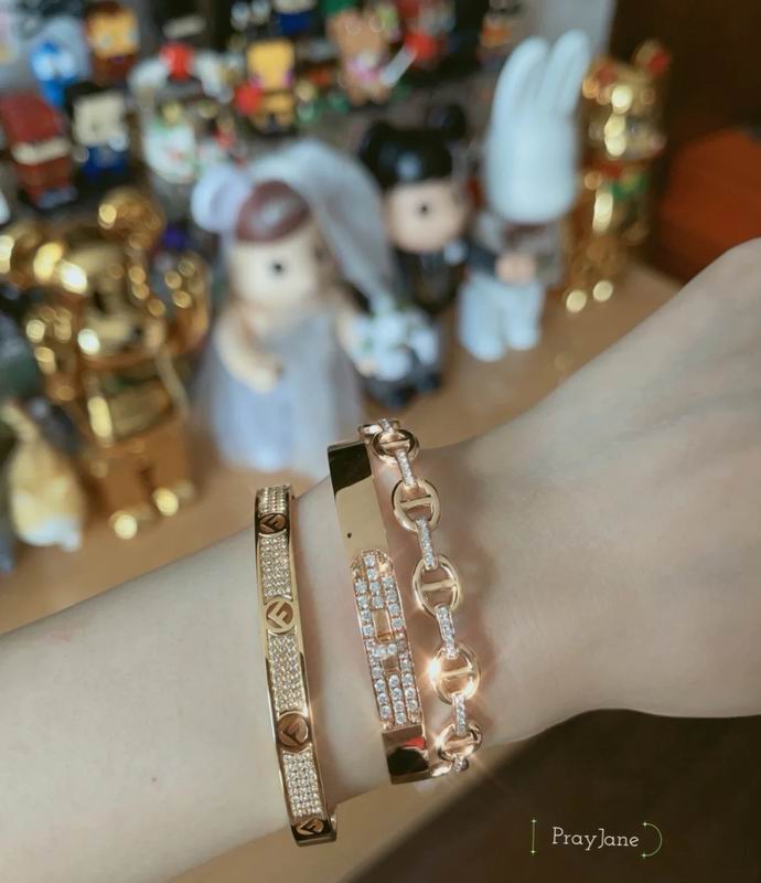 Fendi bracelet 04lyx54 (4)