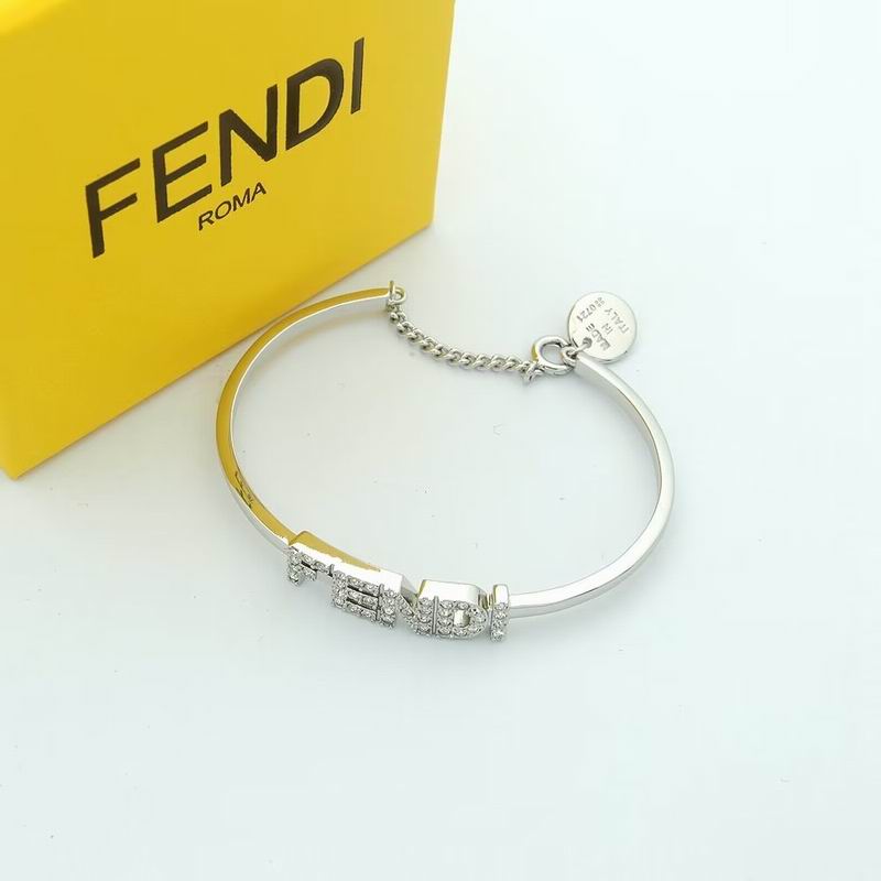 Fendi bracelet 04lyx57 (4)