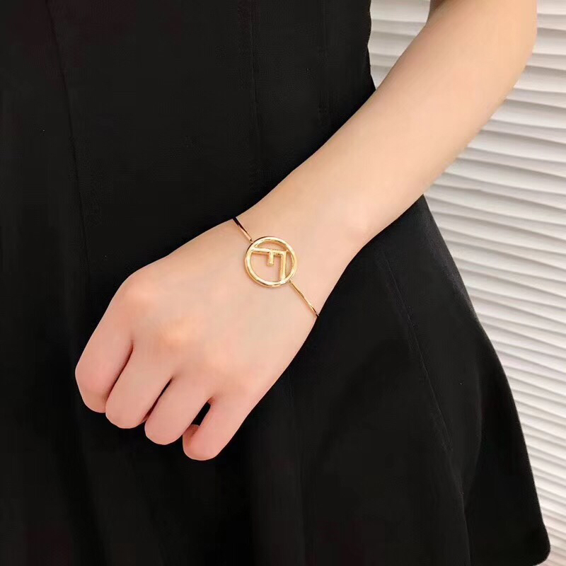 Fendi bracelet 04lyx58 (5)
