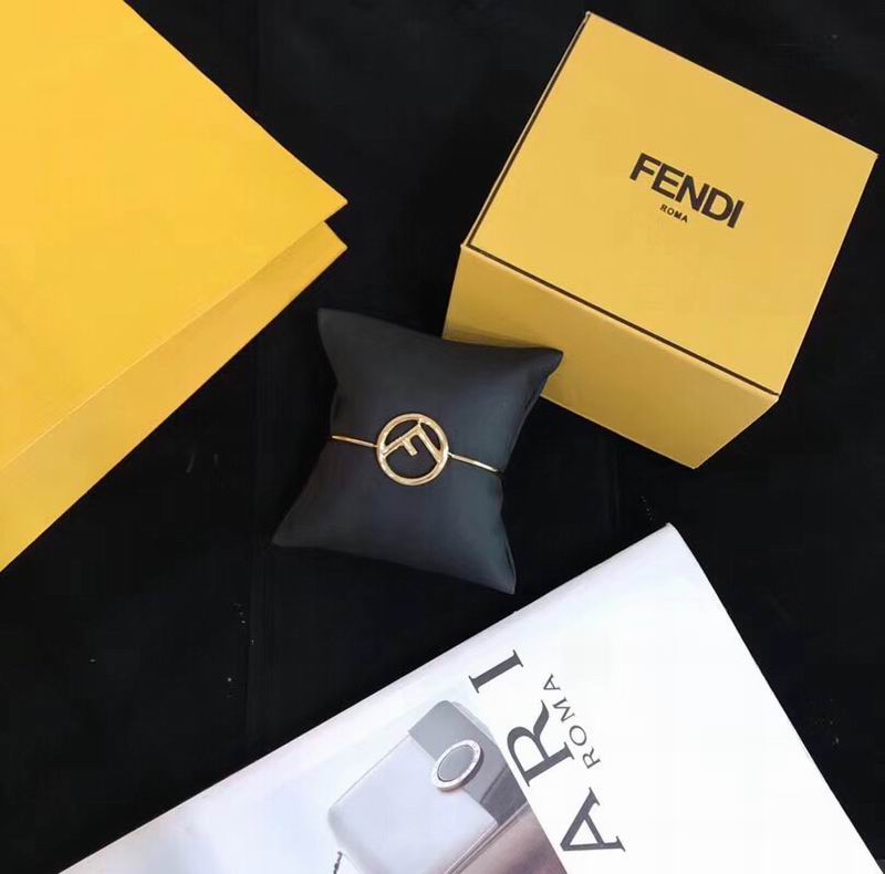 Fendi bracelet 04lyx58 (7)