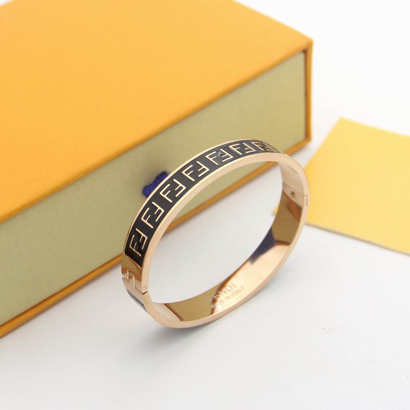 Fendi bracelet 04lyx60 (8)