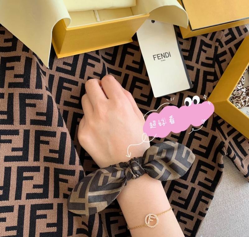 Fendi bracelet 04lyx63 (3)