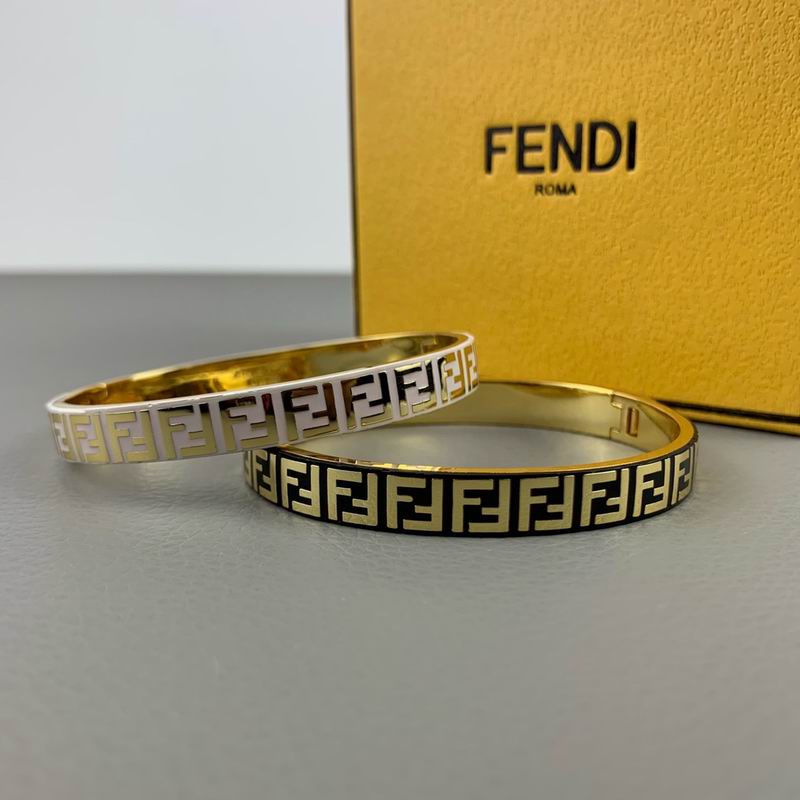 Fendi bracelet 04lyx70 (5)