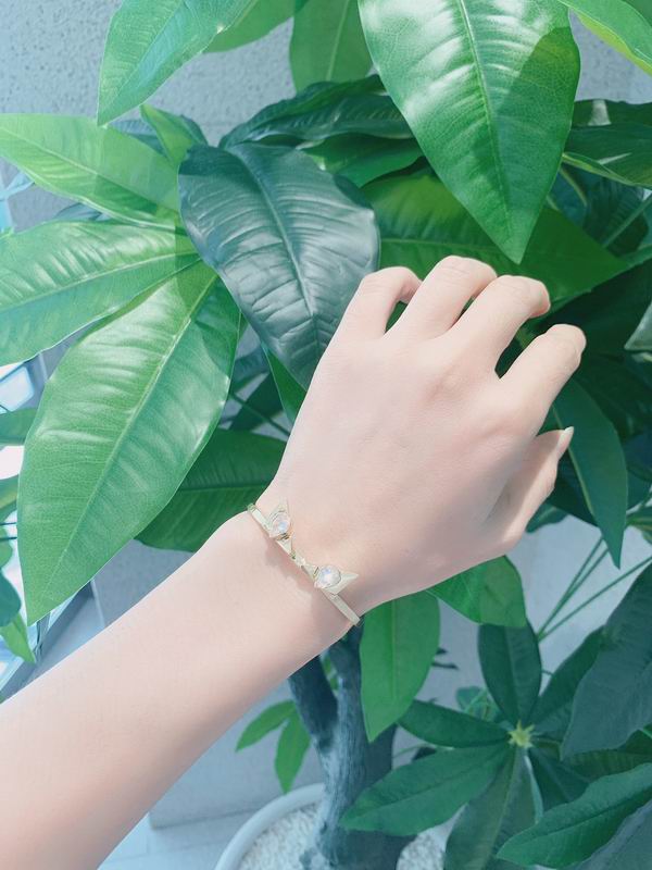 Fendi bracelet 05lyx75 (3)