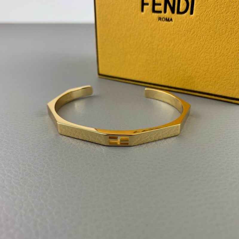 Fendi bracelet 05lyx76 (11)