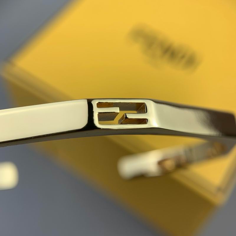 Fendi bracelet 05lyx76 (12)