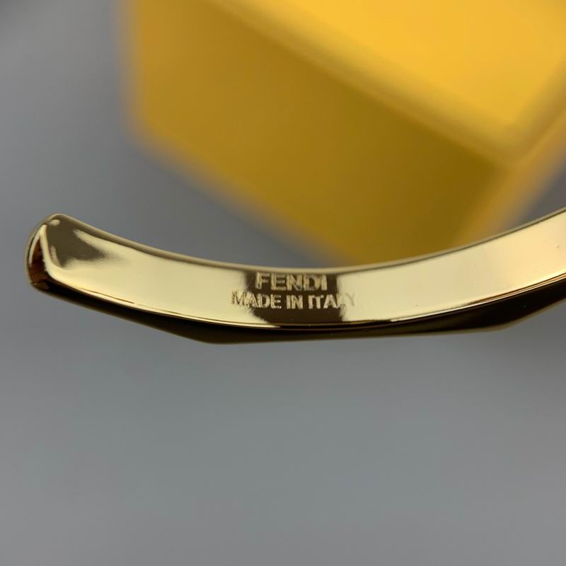 Fendi bracelet 05lyx76 (13)