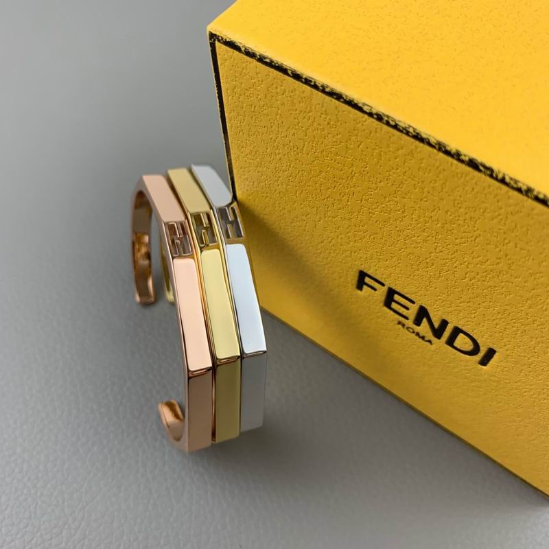 Fendi bracelet 05lyx76 (18)