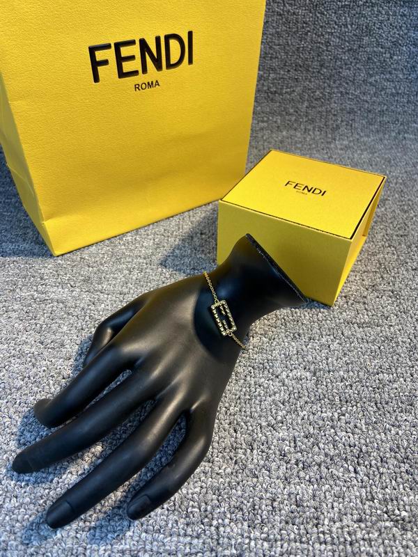 Fendi bracelet 05lyx79 (4)