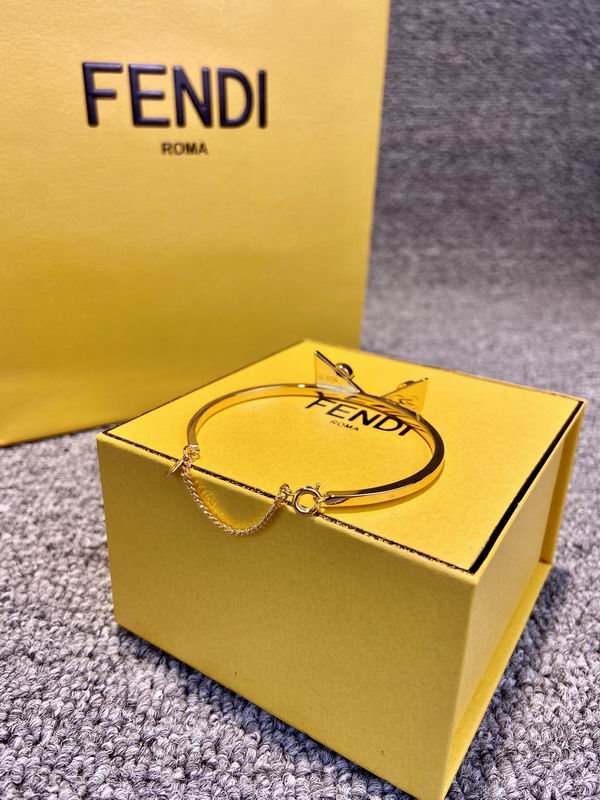 Fendi bracelet 05lyx80 (6)