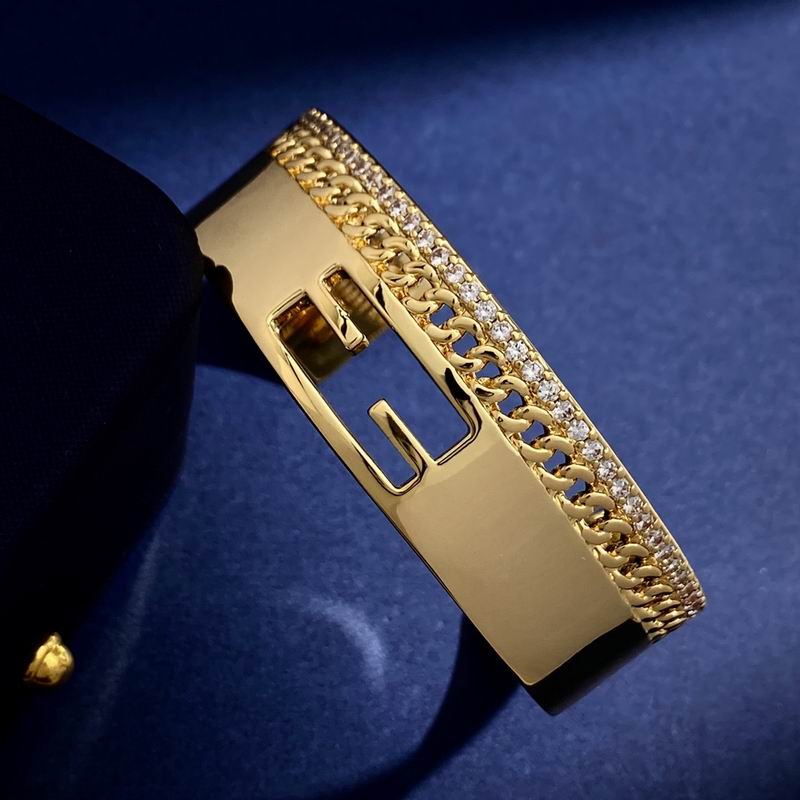 Fendi bracelet 05lyx81 (5)