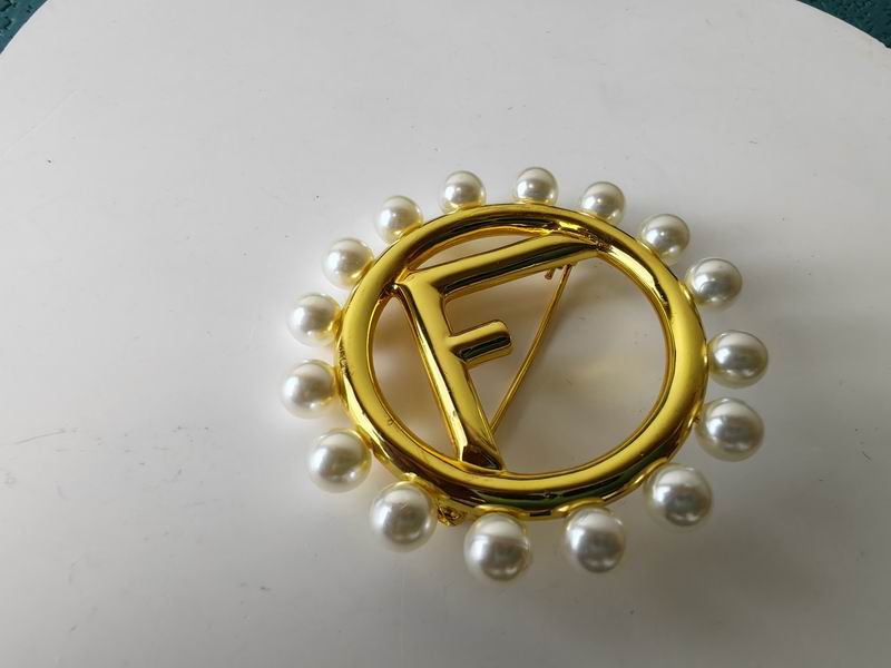 Fendi brooch 05lyx4 (9)