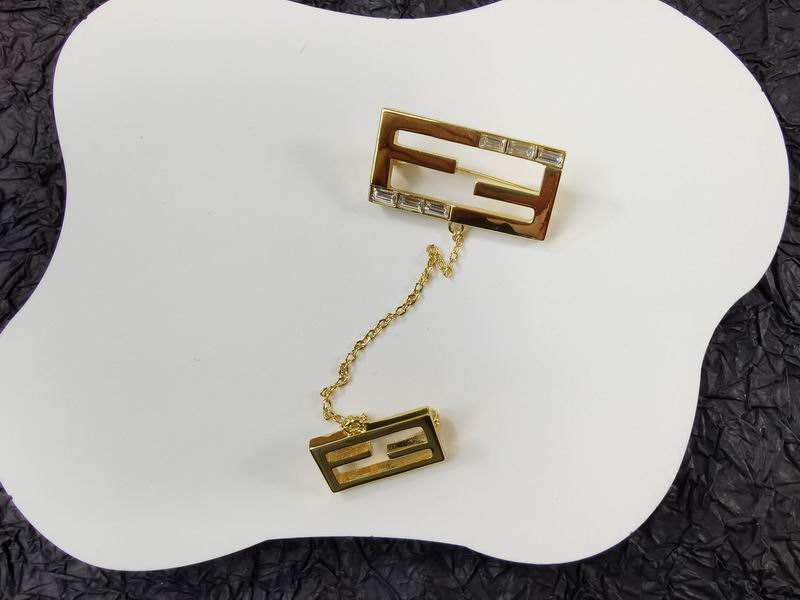 Fendi brooch 05lyx5 (3)