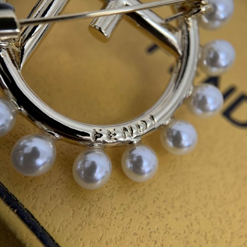 Fendi brooch 05lyx8 (6)