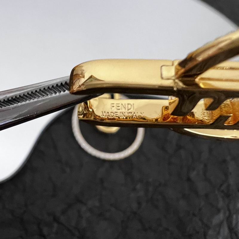 Fendi earring 05lyx176 (6)