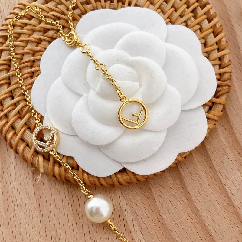 Fendi necklace 04lyx30 (7)