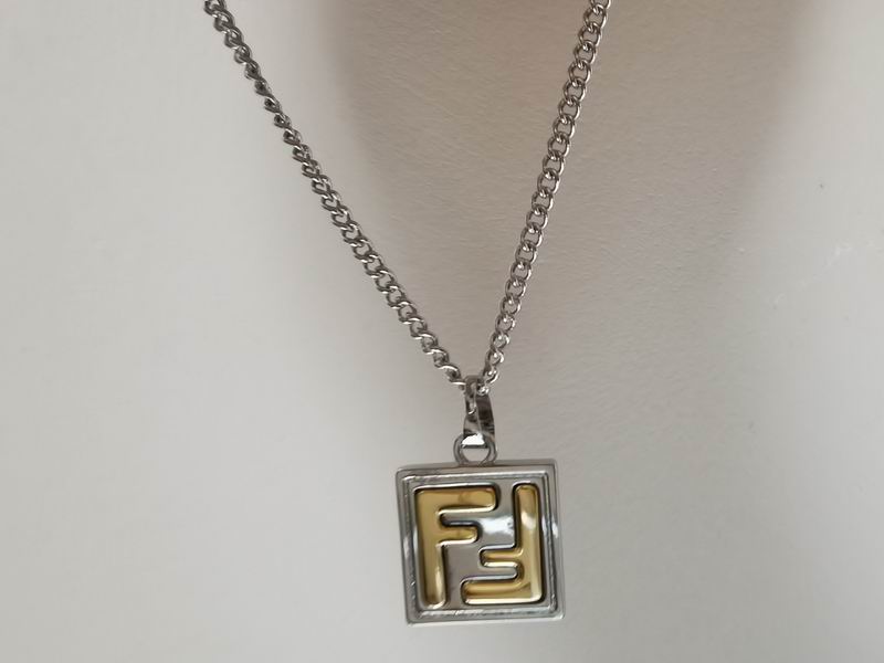 Fendi necklace 05lyx37 (3)