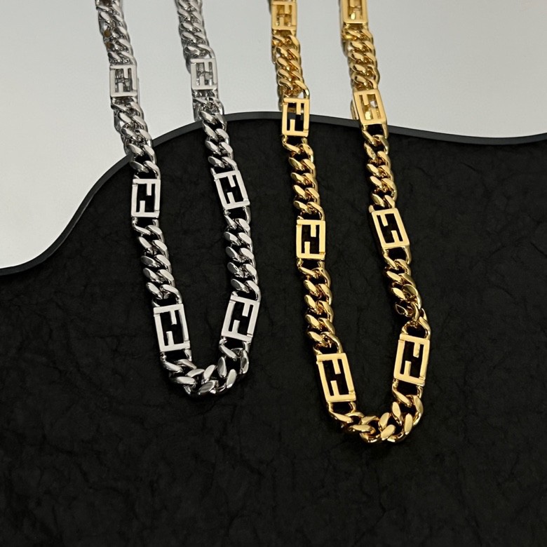 Fendi necklace 05lyx38 (3)