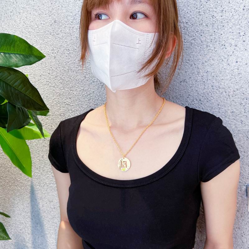 Fendi necklace 05lyx42 (3)