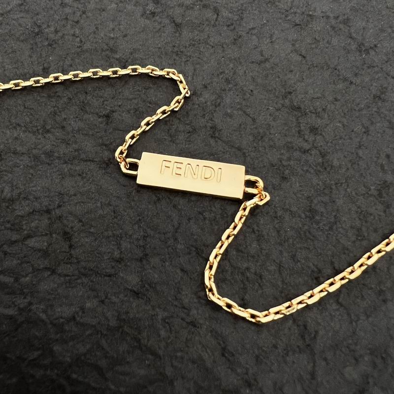 Fendi necklace 05lyx43 (5)