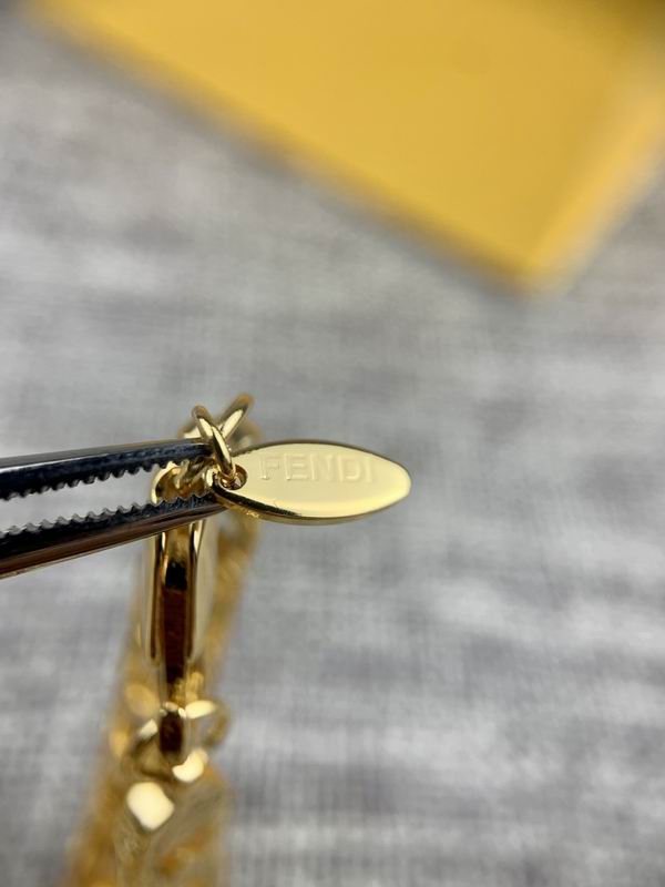 Fendi necklace 05lyx47 (9)