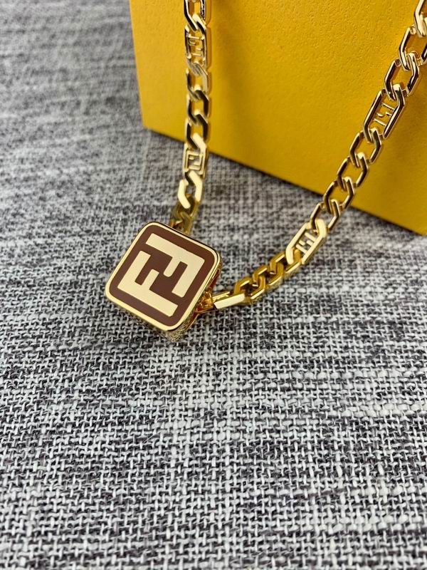 Fendi necklace 05lyx48 (6)