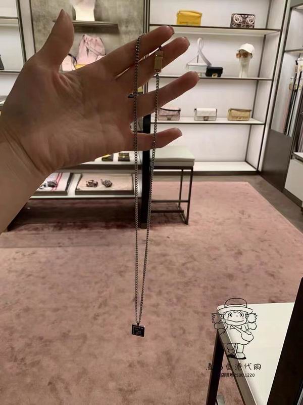 Fendi necklace 05lyx50 (1)