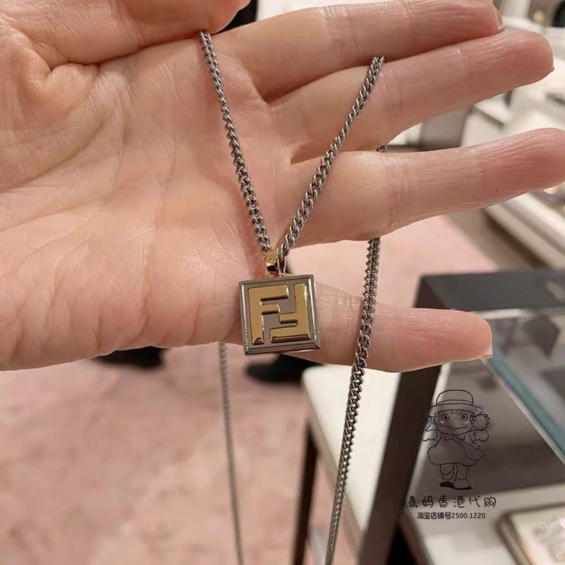 Fendi necklace 05lyx50 (2)
