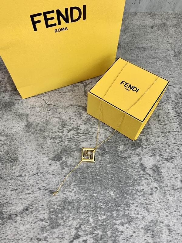 Fendi necklace 05lyx52 (1)