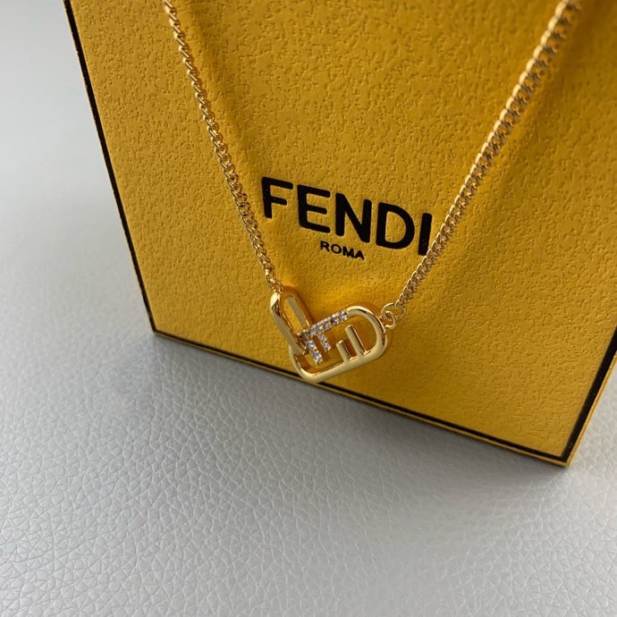 Fendi necklace 05lyx53 (3)