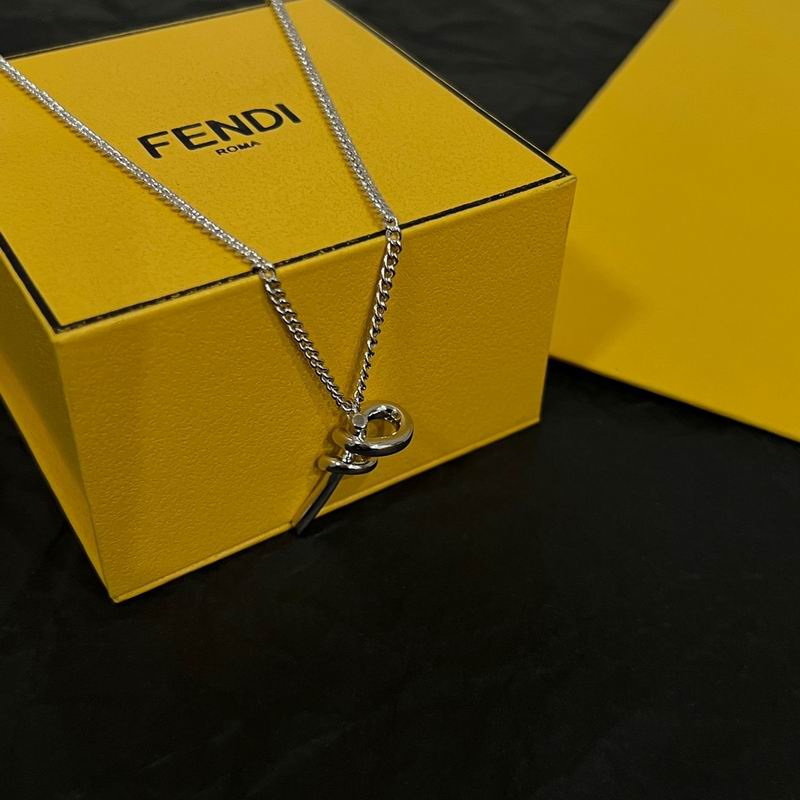 Fendi necklace 05lyx56 (2)