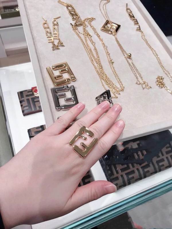 Fendi ring 05lyx56 (1)