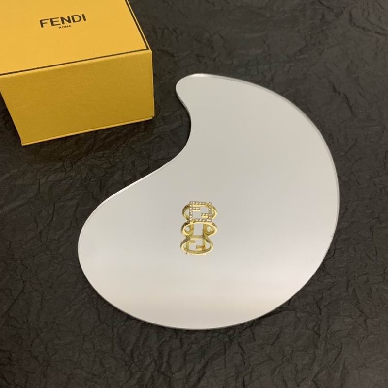 Fendi ring 05lyx65 (1)