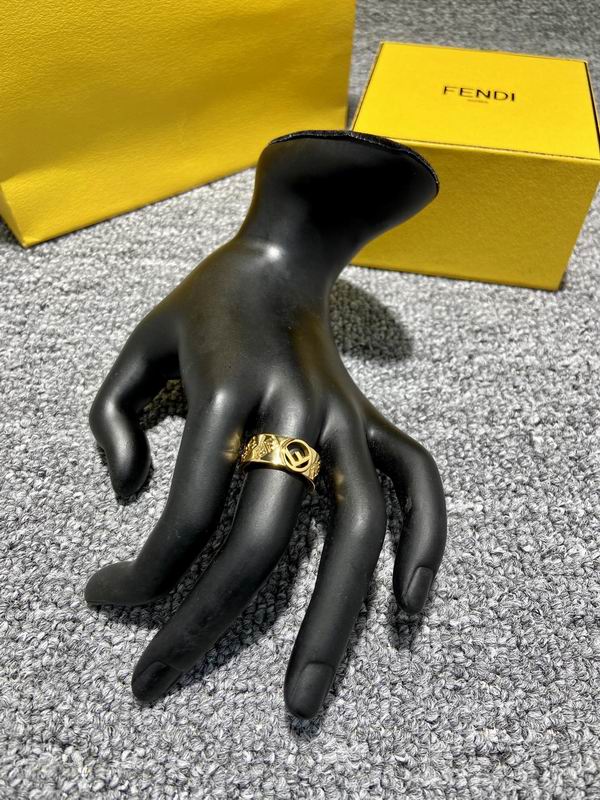 Fendi ring 05lyx66 (5)