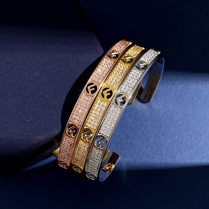 Fendi suits 05lyx25 (5)