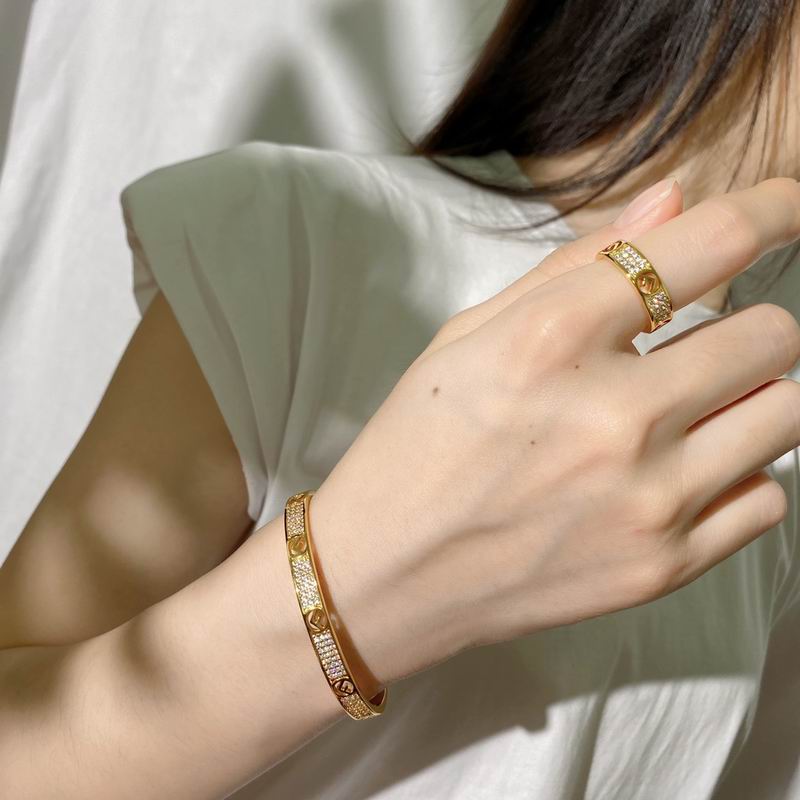 Fendi suits 05lyx25 (8)