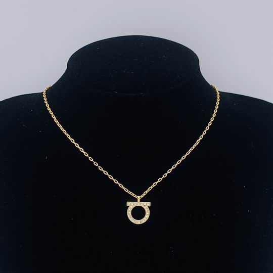 Ferragamo necklace 05lyh01 (1)