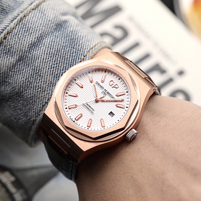 Girard Perregaux 42X10.8mm 36 (2)