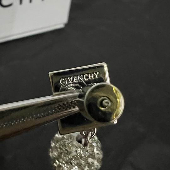 Givenchy earring 05lyh02 (5)