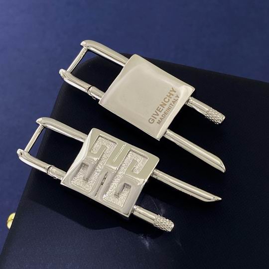 Givenchy earring 05lyh07 (3)