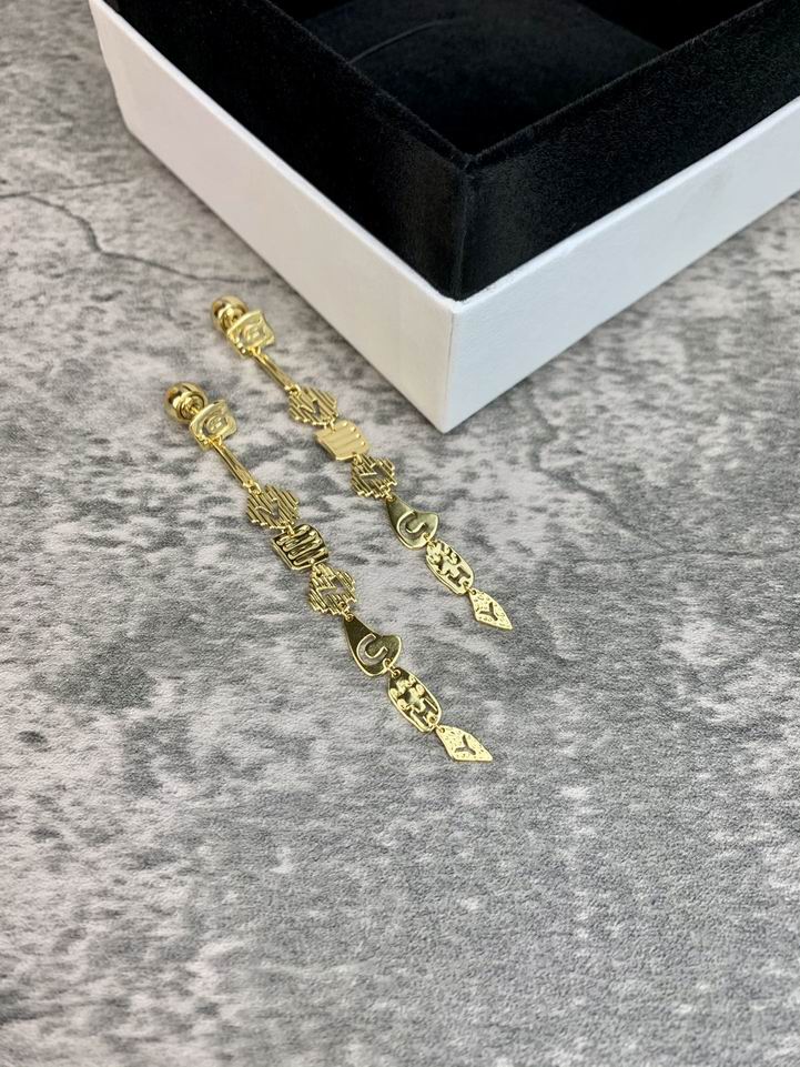 Givenchy earring 05lyh11 (4)