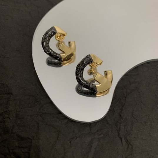 Givenchy earring 05lyh19 (1)