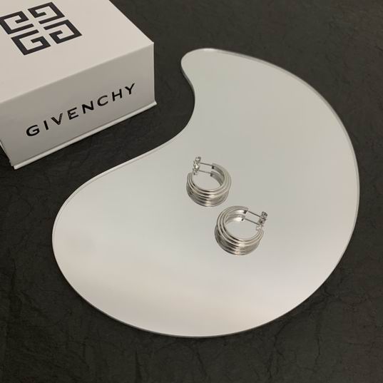 Givenchy earring 05lyh20 (2)