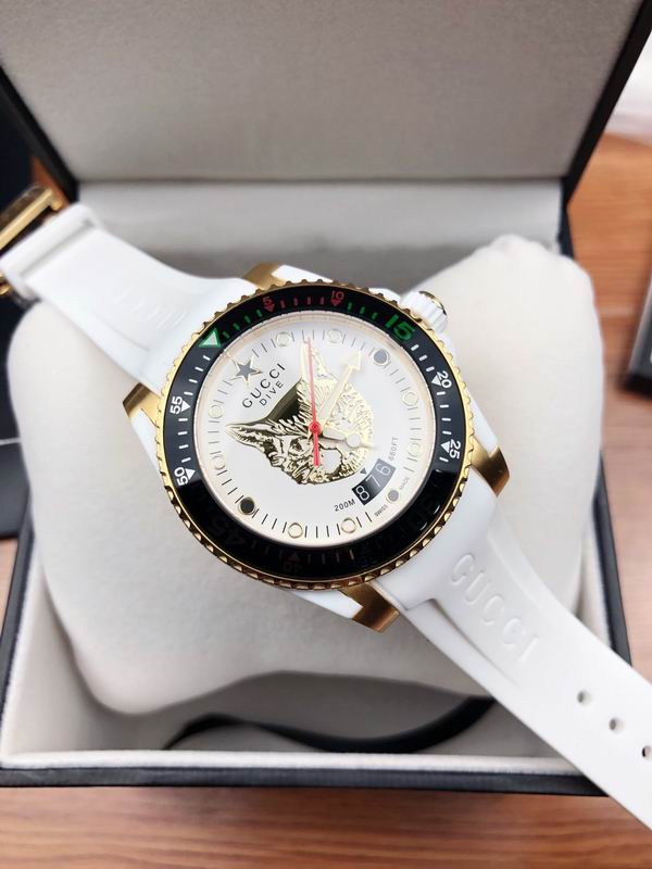 Gucci 40mm 27 (26)