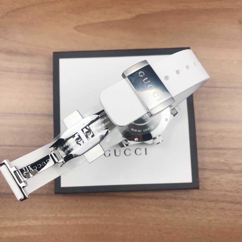 Gucci 40mm 27 (5)