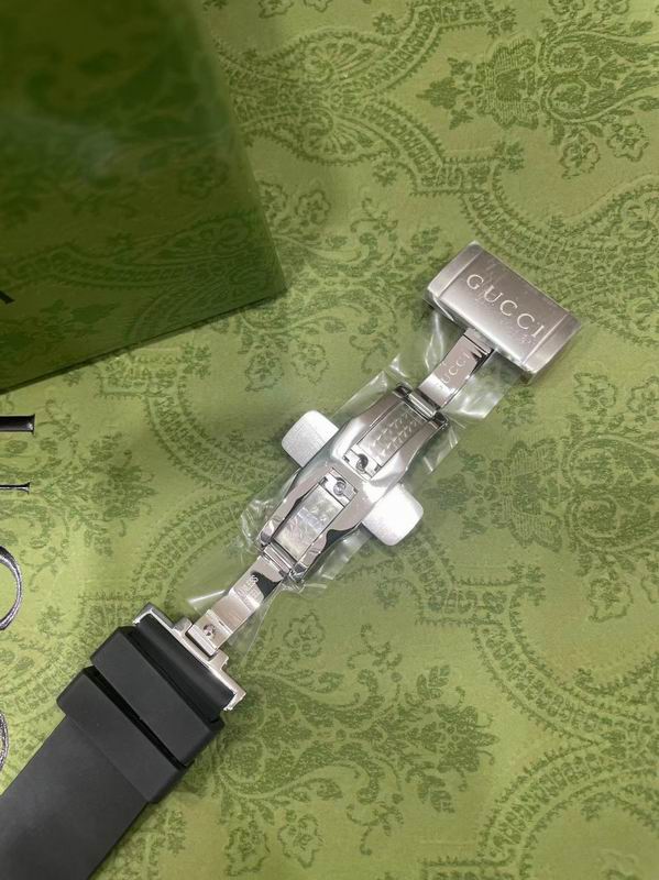 Gucci 45mm 25 (3)