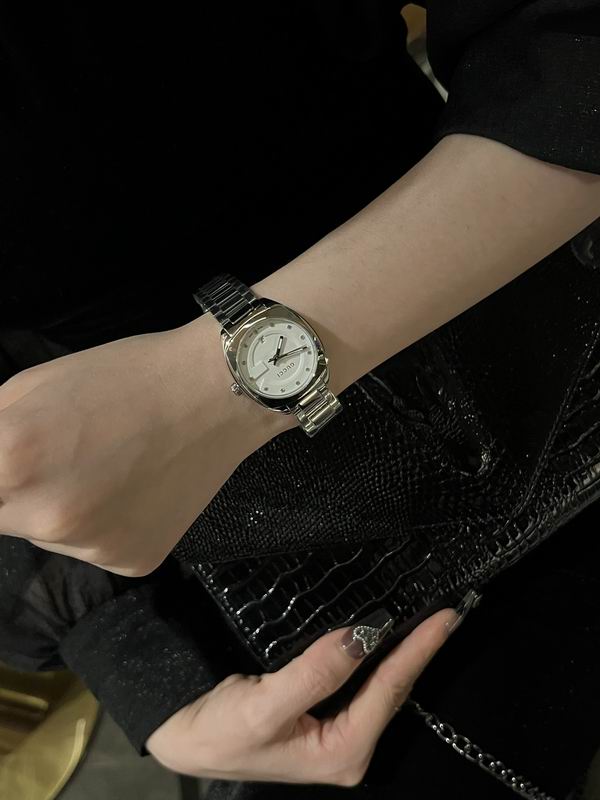Gucci watch 42 (17)