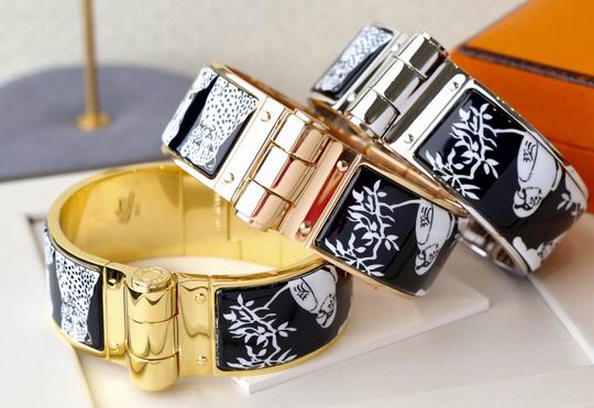 Hermes Bracelet 05lyh106 (3)