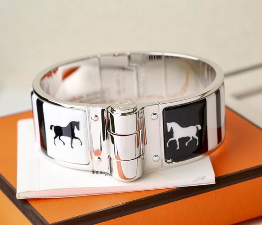 Hermes Bracelet 05lyh109 (4)