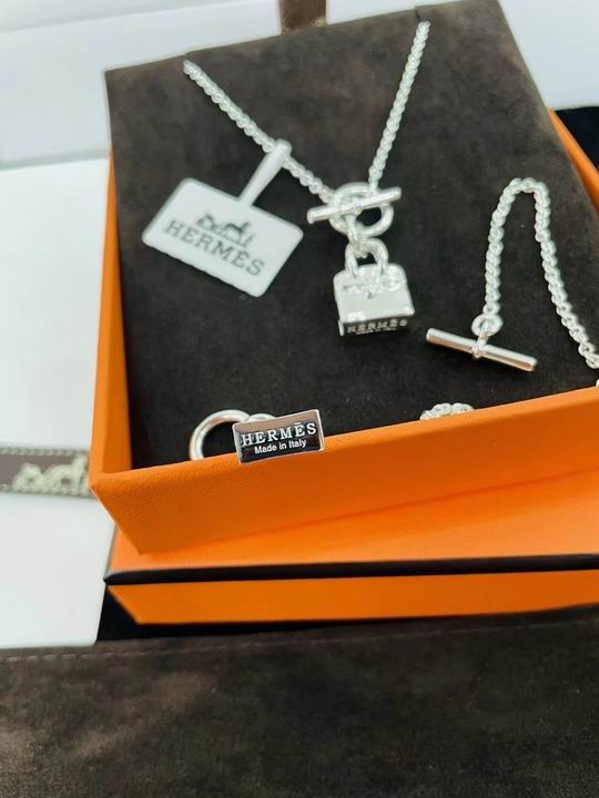 Hermes Necklace 05lyh101 (9)